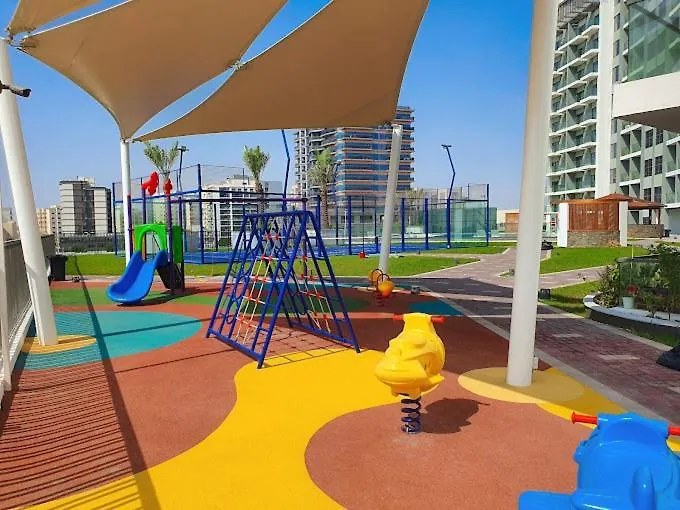 Apartment Stylish Apt With A Gym, Pool, Bbq Area, Badminton Court Dubai